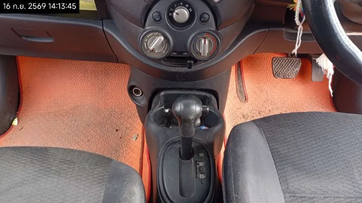 2012 Nissan March – 9