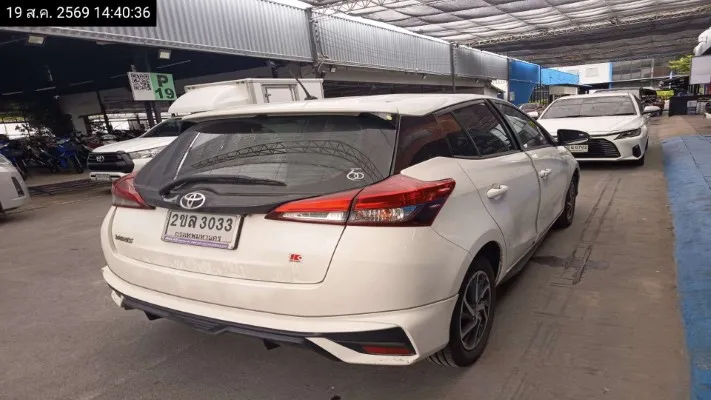 2022 Toyota Yaris – 5