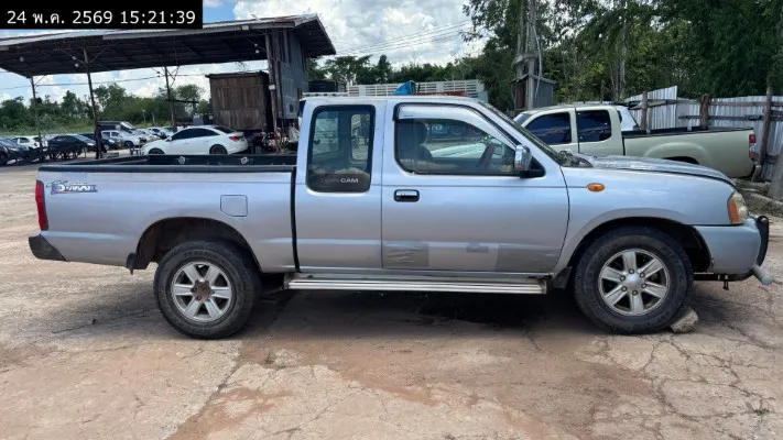 2002 Nissan Frontier – 8