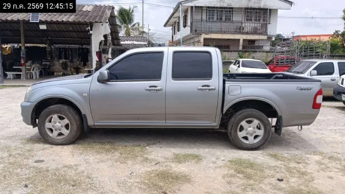 2005 Isuzu D-Max – 9