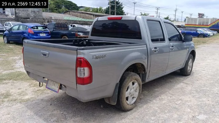2005 Isuzu D-Max – 7