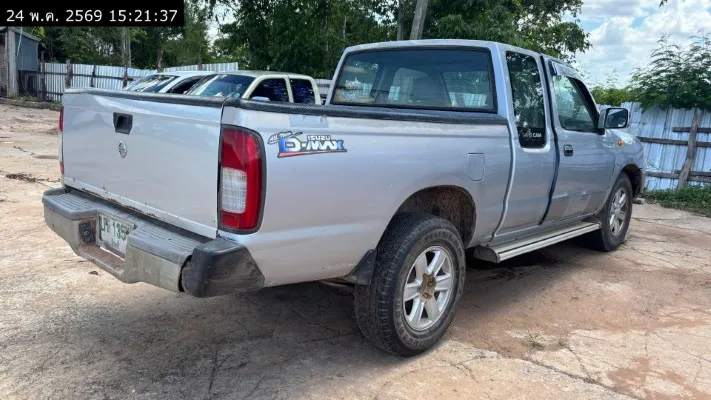 2002 Nissan Frontier – 5