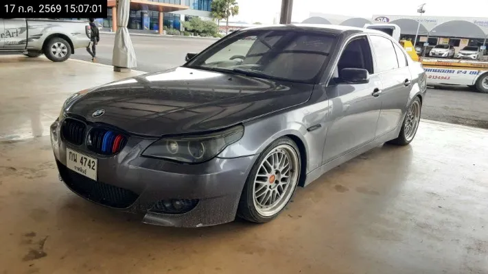 2004 BMW 5 Series – 2