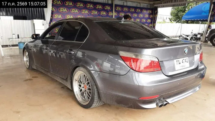 2004 BMW 5 Series – 6