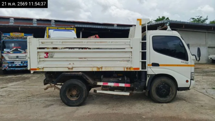2022 Hino XZU – 8