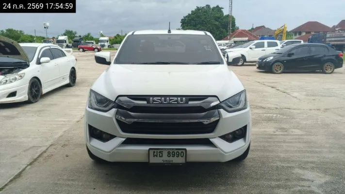 2022 Isuzu D-Max – 1