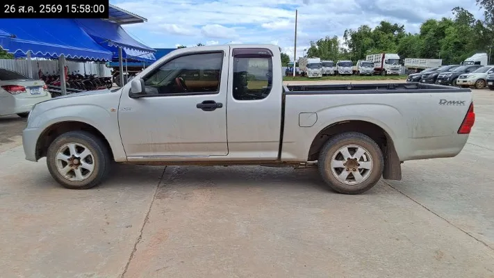 2011 Isuzu D-Max – 7