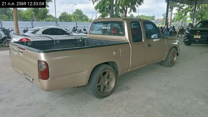 2003 Toyota Hilux Tiger – 5