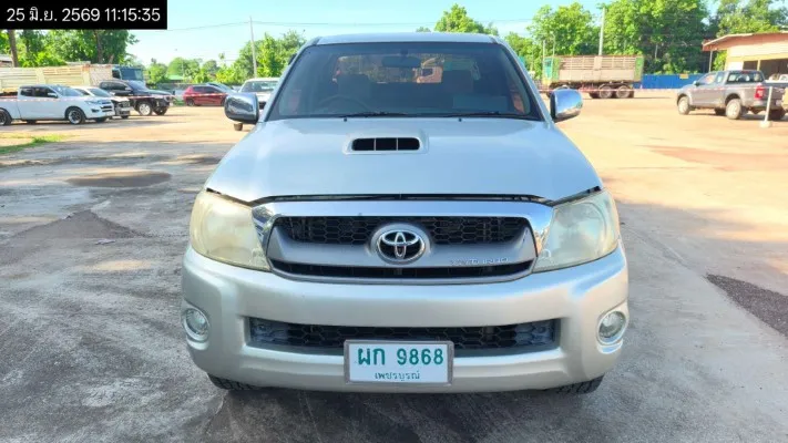 2010 Toyota Hilux Vigo – 1