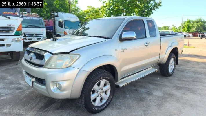 2010 Toyota Hilux Vigo – 2