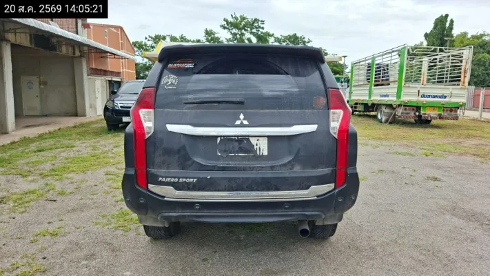 2017 Mitsubishi Pajero Sport – 4